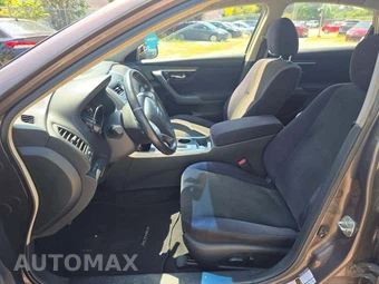 2013 Nissan Altima 2.5 SV Sedan – miniatura 3
