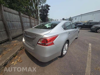 2013 Nissan Altima 2.5 SV Sedan - miniatura 3