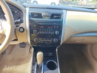 2013 Nissan Altima 3.5 S Sedan – miniatura 11