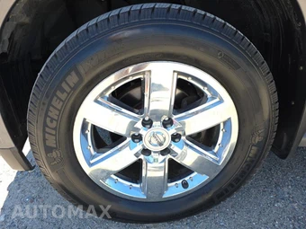 2013 Nissan Armada Platinum – miniatura 8