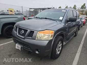 2013 Nissan Armada SV