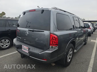 2013 Nissan Armada SV – miniatura 4