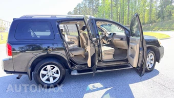 2013 Nissan Armada SV - miniatura 4