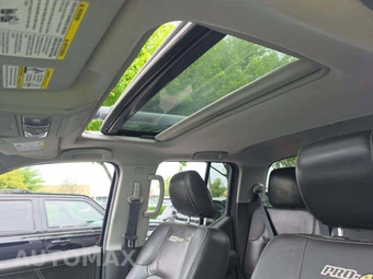 2013 Nissan Frontier PRO-4X Crew Cab Medium Bed – miniatura 11