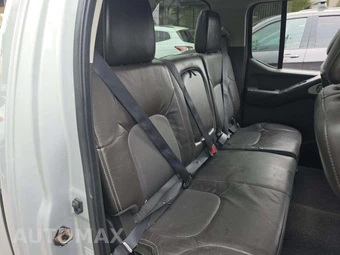 2013 Nissan Frontier PRO-4X Crew Cab Medium Bed – miniatura 16