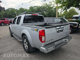 2013 Nissan Frontier PRO-4X Crew Cab Medium Bed – miniatura 2