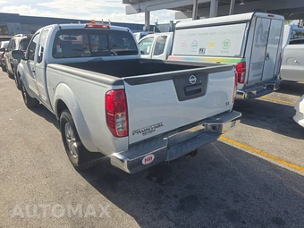 2013 Nissan Frontier S Extended Cab Medium Bed – miniatura 6