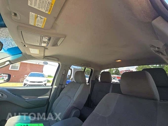 2013 Nissan Frontier SV Crew Cab Medium Bed – miniatura 11