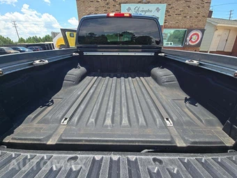2013 Nissan Frontier SV Crew Cab Medium Bed – miniatura 14