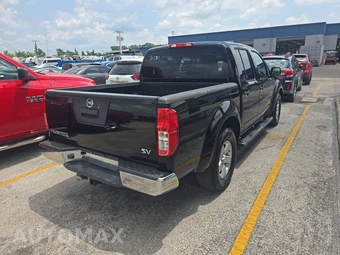 2013 Nissan Frontier SV Crew Cab Medium Bed - miniatura 4