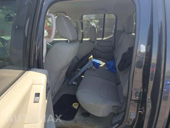 2013 Nissan Frontier SV Crew Cab Medium Bed - miniatura 10
