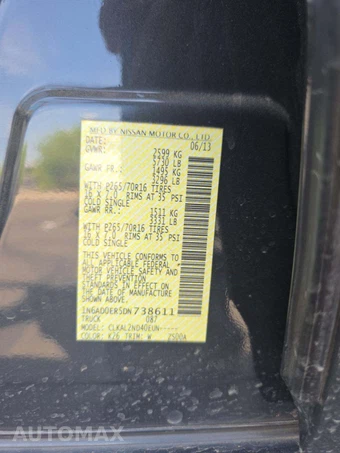 2013 Nissan Frontier SV Crew Cab Medium Bed - miniatura 2