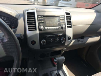 2013 Nissan Frontier SV Crew Cab Medium Bed - miniatura 7