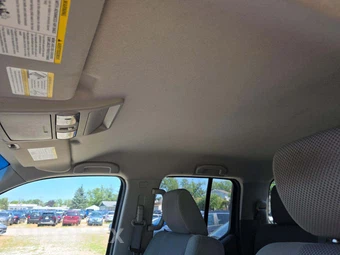 2013 Nissan Frontier SV Crew Cab Medium Bed - miniatura 11