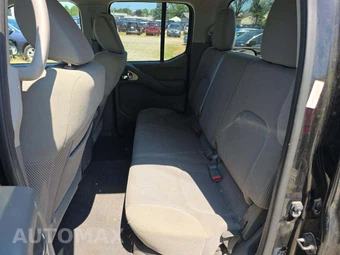2013 Nissan Frontier SV Crew Cab Medium Bed - miniatura 13