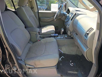 2013 Nissan Frontier SV Crew Cab Medium Bed - miniatura 18