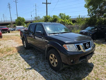 2013 Nissan Frontier SV Crew Cab Medium Bed - miniatura 4