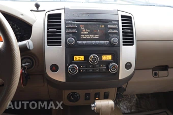 2013 Nissan Frontier SV Extended Cab Medium Bed - miniatura 10