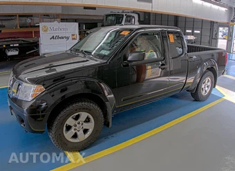 2013 Nissan Frontier SV Extended Cab Medium Bed