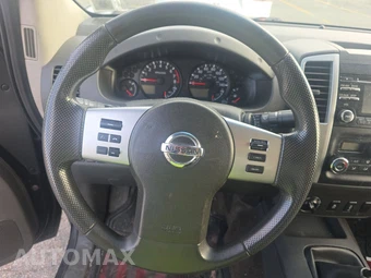 2013 Nissan Frontier SV Extended Cab Medium Bed - miniatura 10