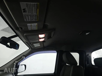 2013 Nissan Frontier SV Extended Cab Medium Bed - miniatura 17