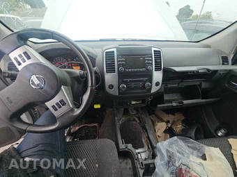 2013 Nissan Frontier SV Extended Cab Medium Bed – miniatura 11