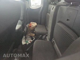 2013 Nissan Frontier SV Extended Cab Medium Bed – miniatura 13