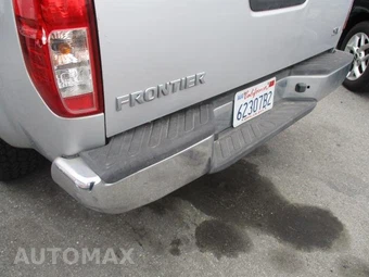 2013 Nissan Frontier SV Extended Cab Medium Bed – miniatura 23