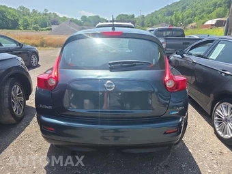 2013 Nissan JUKE S – miniatura 5