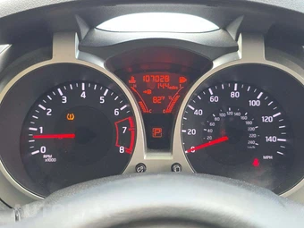 2013 Nissan JUKE SL – miniatura 9