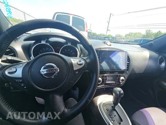2013 Nissan JUKE SV – miniatura 11