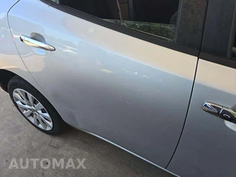 2013 Nissan LEAF S – miniatura 28