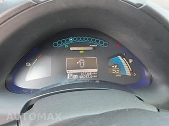 2013 Nissan LEAF SL - miniatura 15