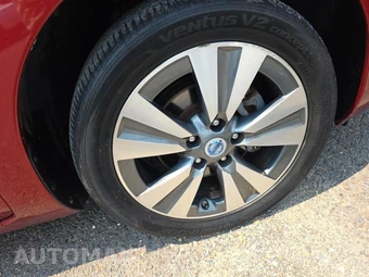 2013 Nissan LEAF SL - miniatura 9