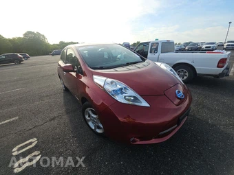 2013 Nissan LEAF SV - miniatura 3