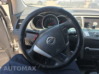 2013 Nissan Murano S – miniatura 10