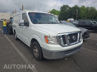 2013 Nissan NV2500 HD Cargo SV Standard Roof 146.1" WB - miniatura 3