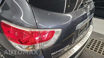 2013 Nissan Pathfinder Platinum – miniatura 40