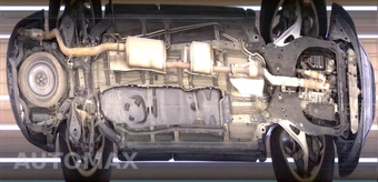 2013 Nissan Pathfinder Platinum – miniatura 18