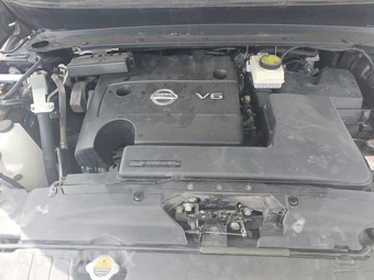 2013 Nissan Pathfinder Platinum – miniatura 16