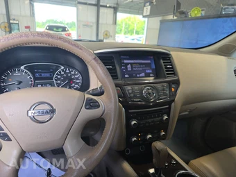 2013 Nissan Pathfinder Platinum - miniatura 11
