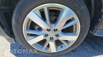 2013 Nissan Pathfinder Platinum – miniatura 6