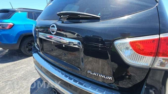 2013 Nissan Pathfinder Platinum – miniatura 9