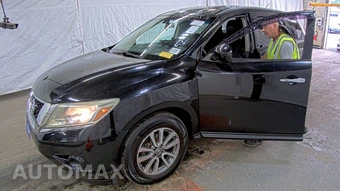 2013 Nissan Pathfinder S