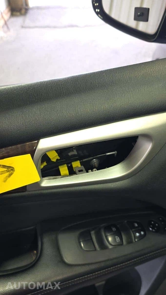 2013 Nissan Pathfinder SL – miniatura 25