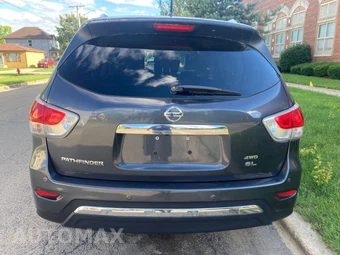 2013 Nissan Pathfinder SL - miniatura 6