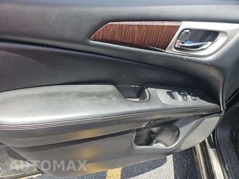 2013 Nissan Pathfinder SL – miniatura 15