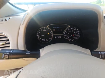 2013 Nissan Pathfinder SV – miniatura 12