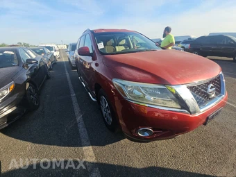 2013 Nissan Pathfinder SV – miniatura 3