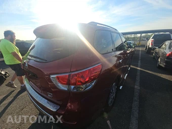 2013 Nissan Pathfinder SV – miniatura 4